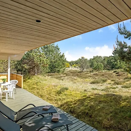 Jeip - 2-1km From The Sea By Interhome